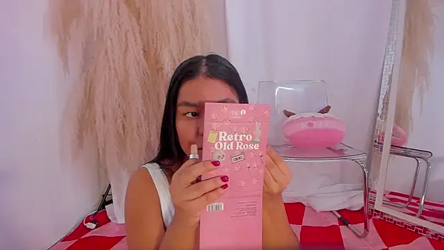 HayamiKioto online show from 10-24-25, 12:34