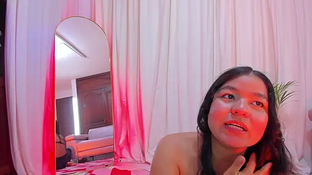 HayamiKioto online show from 03-10-26, 01:05