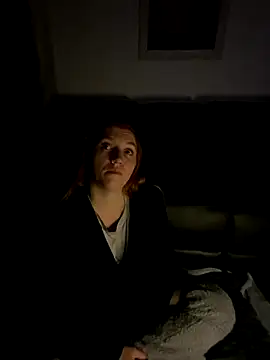 Snapshot of Stoner_BarbieXX chatting on 11-02-25, 10:45 Stoner BarbieXX online show from 11-02-25, 10:45