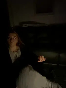 Snapshot of Stoner_BarbieXX chatting on 11-20-25, 10:31 Stoner BarbieXX online show from 11-20-25, 10:31