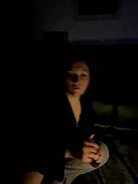 Snapshot of Stoner_BarbieXX chatting on 11-23-25, 10:42 Stoner BarbieXX online show from 11-23-25, 10:42