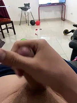 Snapshot of Jorge-Silla chatting on 02-10-26, 04:05 Jorge-Silla online show from 02-10-26, 04:05