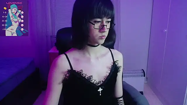 Snapshot of lewd_pillows chatting on 03-04-25, 12:29 lewd pillows online show from 03-04-25, 12:29