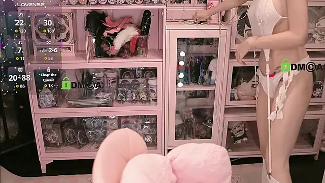 buluuuuuu online show from 10-29-25, 04:31