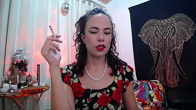 Snapshot of AmaRiv chatting on 12-15-24, 02:41 AmaRiv online show from 12-15-24, 02:41