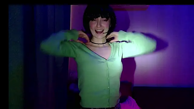 LilyXSky online show from 02-19-25, 02:55