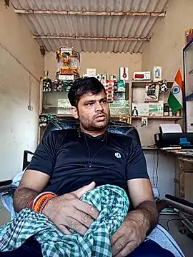 Priynkarani online show from 11-22-25, 05:06