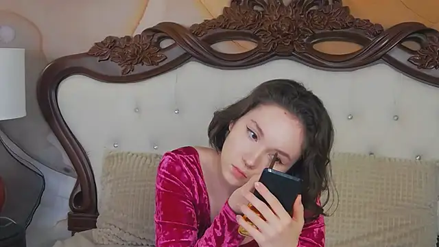 IreneRaye online show from 02-11-25, 04:55