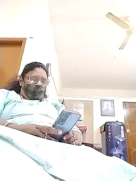 Pushpavathi 78 online show from 10-27-25, 01:48