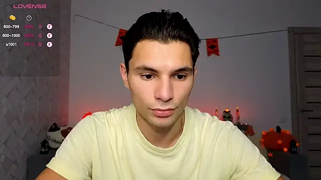 denlover1 online show from 10-15-25, 06:46