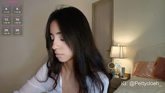 Snapshot of PettyCloeh chatting on 11-29-25, 09:18 PettyCloeh online show from 11-29-25, 09:18