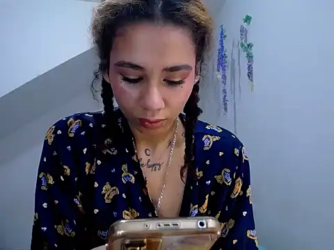 diamonmeli online show from 01-22-25, 07:03