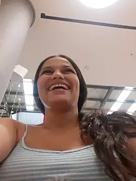 Snapshot of girl_milk1 chatting on 12-24-24, 09:44 girl milk1 online show from 12-24-24, 09:44