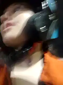 Snapshot of girl_milk1 chatting on 12-26-24, 01:51 girl milk1 online show from 12-26-24, 01:51