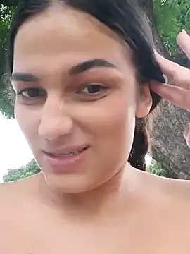 Snapshot of girl_milk1 chatting on 12-28-24, 08:47 girl milk1 online show from 12-28-24, 08:47