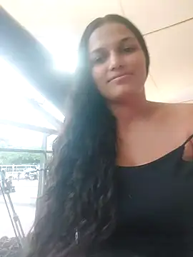 Snapshot of girl_milk1 chatting on 02-04-25, 10:34 girl milk1 online show from 02-04-25, 10:34