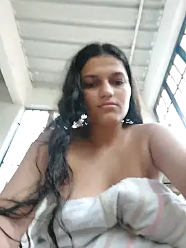 Snapshot of girl_milk1 chatting on 02-25-25, 09:57 girl milk1 online show from 02-25-25, 09:57