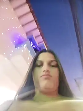 Snapshot of girl_milk1 chatting on 12-13-25, 10:59 girl milk1 online show from 12-13-25, 10:59