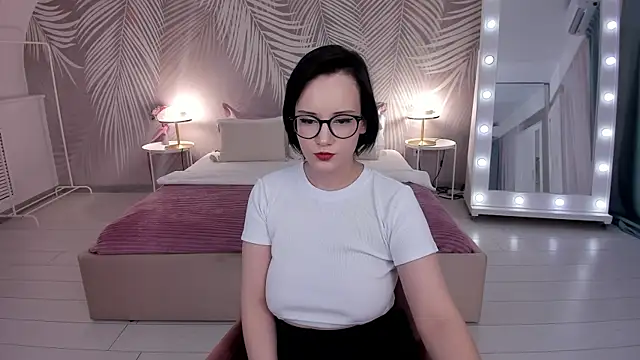 StellaGloww online show from 03-07-25, 11:29