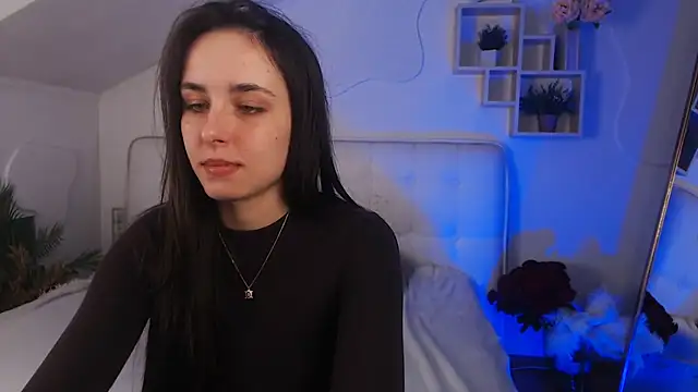 Snapshot of AuroraAksnesss chatting on 03-10-25, 06:01 AuroraAksnesss online show from 03-10-25, 06:01