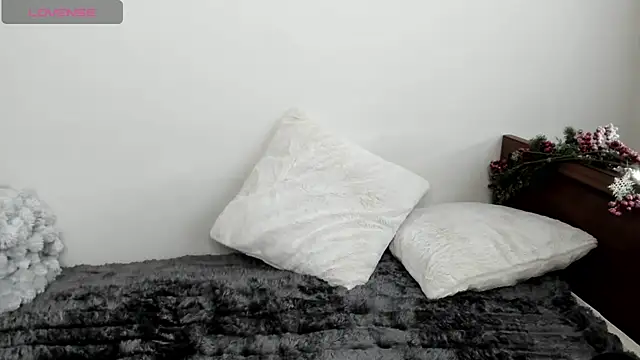 Snapshot of LillyDepp chatting on 01-14-26, 11:49 LillyDepp online show from 01-14-26, 11:49