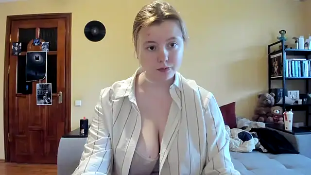 LillyDepp online show from 04-08-26, 12:38