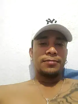 Snapshot of diablonegro69 chatting on 12-03-24, 11:57 diablonegro69 online show from 12-03-24, 11:57