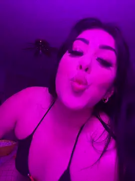 Snapshot of diablonegro69 chatting on 02-18-26, 08:10 diablonegro69 online show from 02-18-26, 08:10