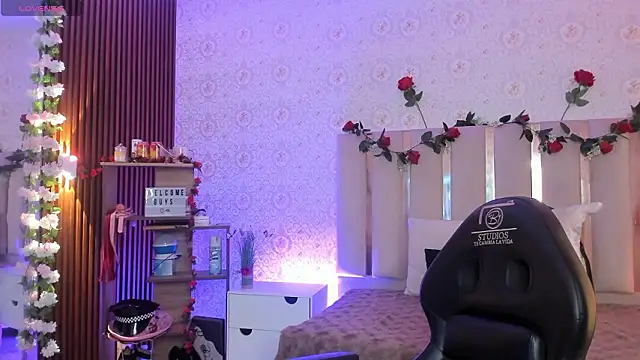 Daphnne tay online show from 03-08-26, 03:54