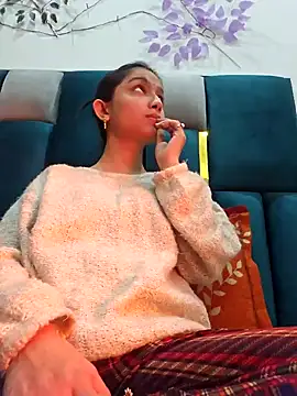 Snapshot of Aleena_Rai chatting on 02-06-25, 06:56 Aleena Rai online show from 02-06-25, 06:56