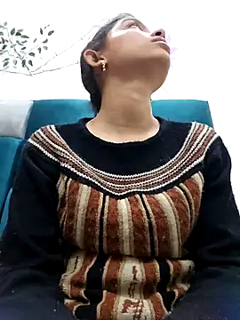 Snapshot of Aleena_Rai chatting on 02-07-25, 07:06 Aleena Rai online show from 02-07-25, 07:06