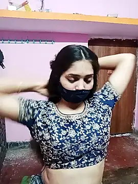 Cute-Simmi online show from 12-18-24, 08:20