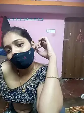 Cute-Simmi online show from 12-23-24, 09:49