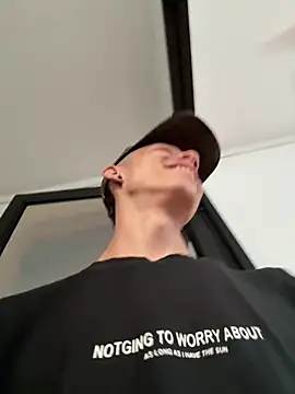 Snapshot of Daddyrich_632 chatting on 03-02-26, 11:28 Daddyrich 632 online show from 03-02-26, 11:28