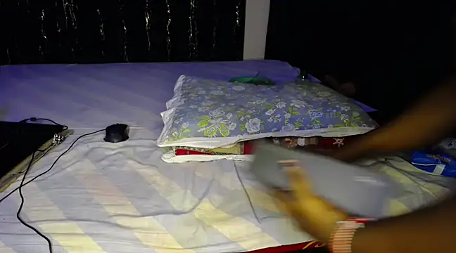 Snapshot of Young-xxx chatting on 03-01-25, 04:44 Young-xxx online show from 03-01-25, 04:44