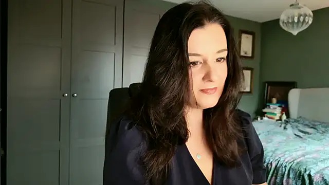 flatwhite0 online show from 02-09-26, 10:19