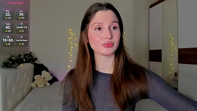 Snapshot of tender_babyy chatting on 12-21-24, 02:26 tender babyy online show from 12-21-24, 02:26