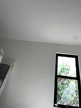 Snapshot of gallisky75 chatting on 03-30-26, 10:11 gallisky75 online show from 03-30-26, 10:11