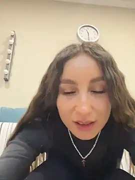 viviandaimond1 online show from 01-11-25, 08:32