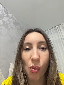 viviandaimond1 online show from 02-05-26, 07:51