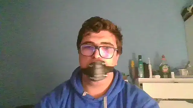 Snapshot of sorolla12 chatting on 12-16-25, 07:19 sorolla12 online show from 12-16-25, 07:19