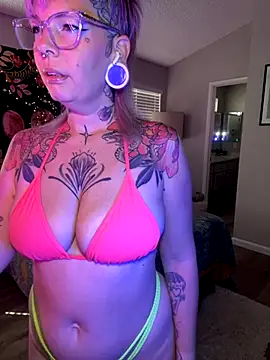 GoldieBakeman online show from 09-26-25, 05:39