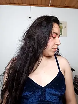 Emi chik online show from 11-14-25, 04:28