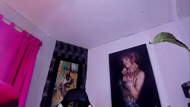 Eyleen Santos online show from 05-16-26, 07:45
