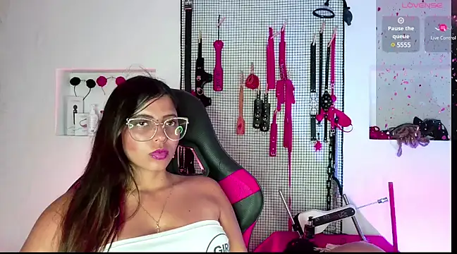 Megaan Greey online show from 02-07-25, 09:15