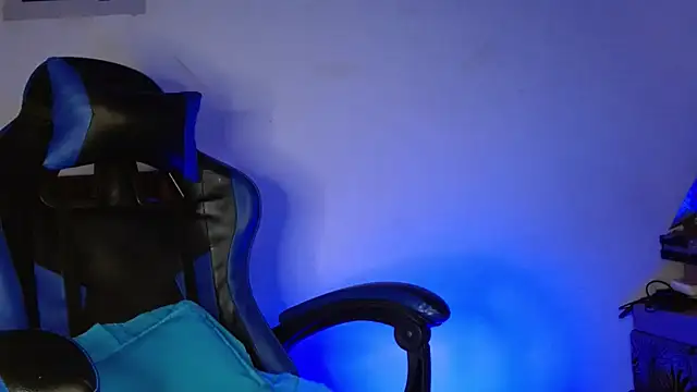 SexyBoy-Bigclit online show from 03-15-26, 09:37