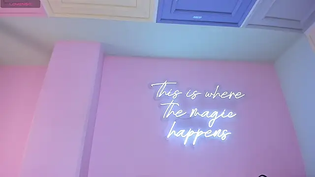 KatieNolan 1 online show from 02-05-26, 07:18