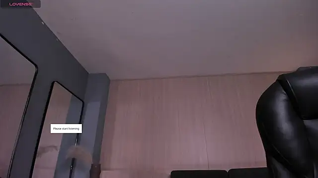 KatieNolan 1 online show from 04-23-26, 06:54