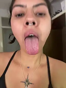 Argentiiniita online show from 12-20-24, 08:34