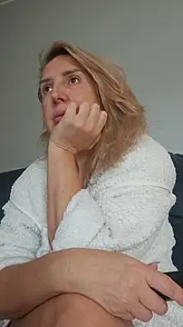 MariaRichi  online show from 02-15-26, 08:35